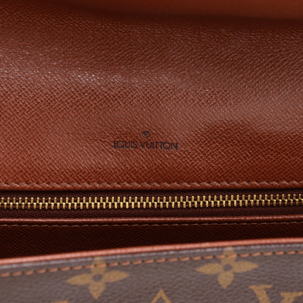 Louis Vuitton Monogram Pochette Dame GM Clutch – Pretty Things Hoarder