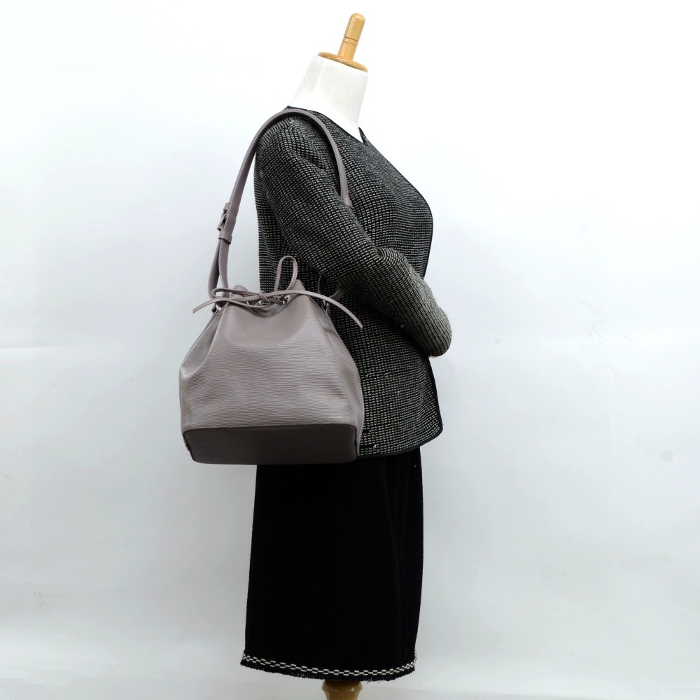 Louis Vuitton EPI Petit Noe Shoulder Bag LV-B0128P-0011