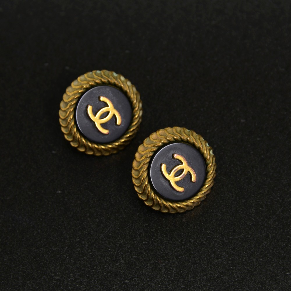 Chanel Vintage Chanel Black x Gold Tone CC Logo Round Earring