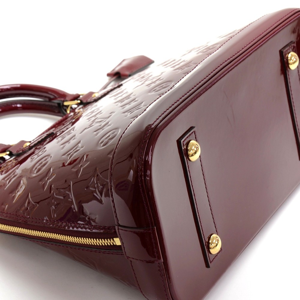 Alma patent leather handbag Louis Vuitton Burgundy in Patent leather -  35319442