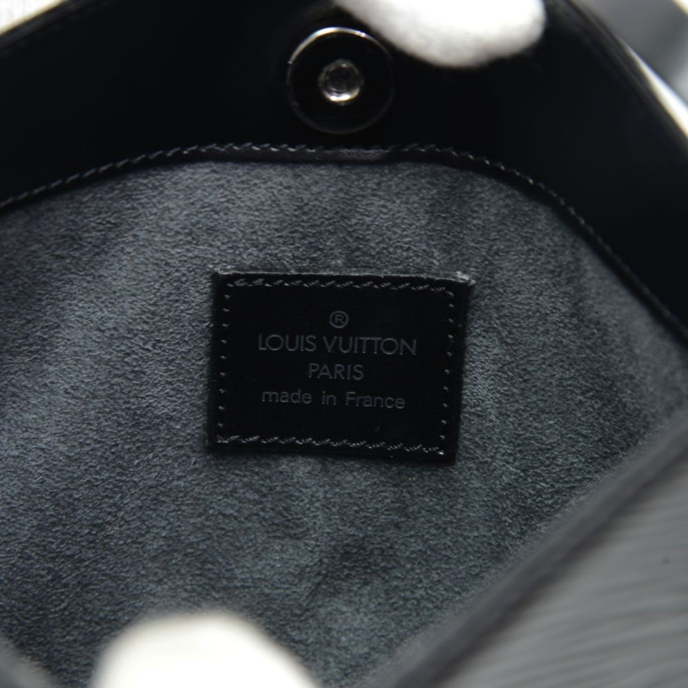 Louis Vuitton Demi Lune Handbag 369435