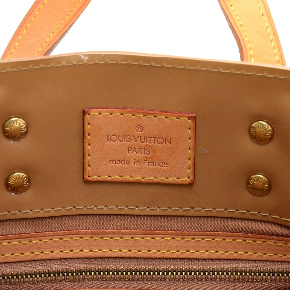 Louis Vuitton Noisette Monogram Vernis Reade PM Bag Louis Vuitton