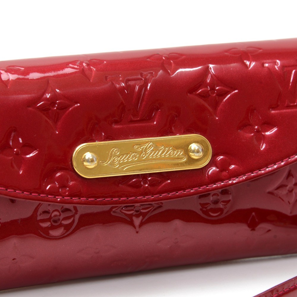 LOUIS VUITTON SUNSET BOULEVARD RED MONOGRAM VERNIS LEATHER CLUTCH/ SHO –  BLuxe Boutique