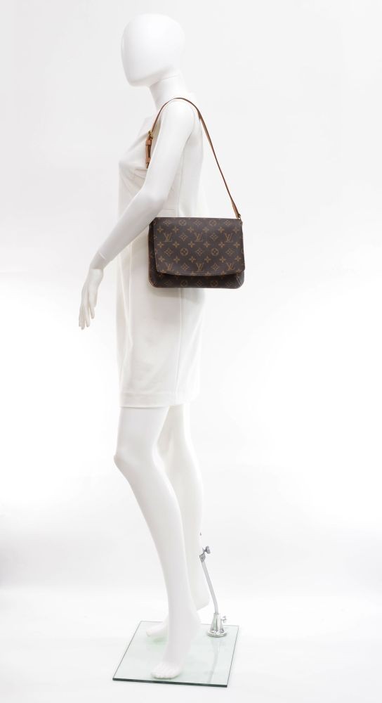 Auth Louis Vuitton Monogram Musette Tango Short Strap Shoulder Bag  1C310030n"