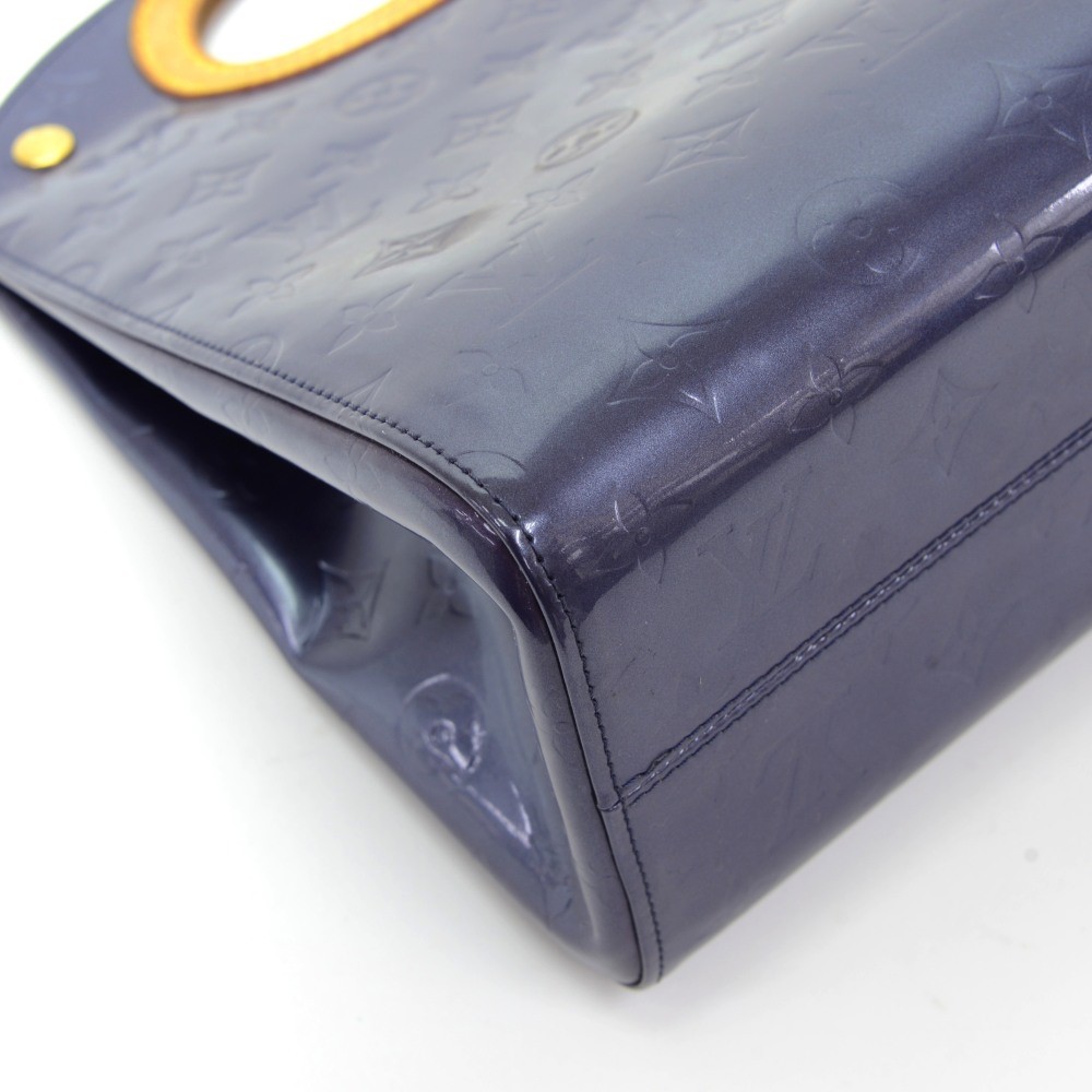 Louis Vuitton Perle Monogram Vernis Maple Drive Bag 647lvs617