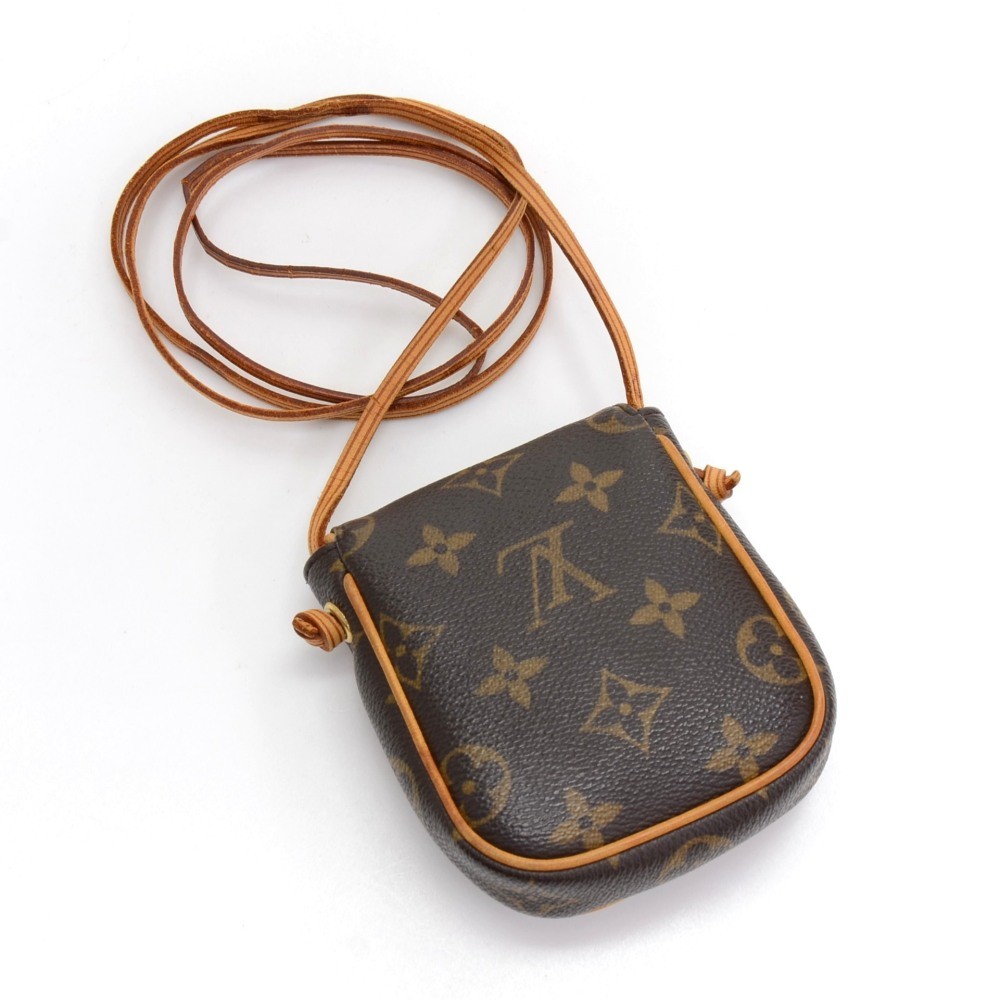Louis Vuitton Monogram Pochette Cancun - Handbags - LOU214394, The RealReal