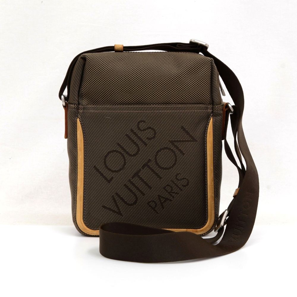 Louis Vuitton Pilot Messenger Bag Damier Geant Canvas Blue 23412013