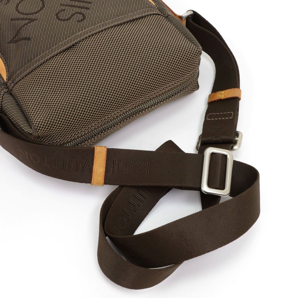 Louis Vuitton Geant Shoulder bag 350575