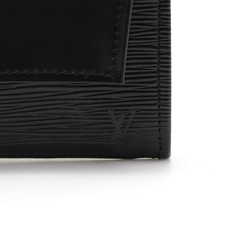 Louis Vuitton Black Electric Epi Leather Lena Clutch Bag - Yoogi's Closet