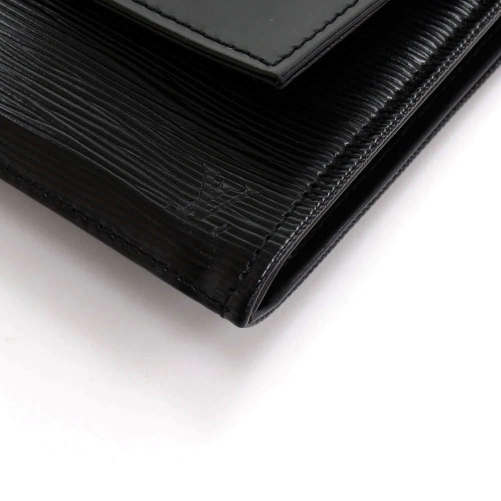 Louis Vuitton Black Electric Epi Leather Lena Clutch Bag - Yoogi's