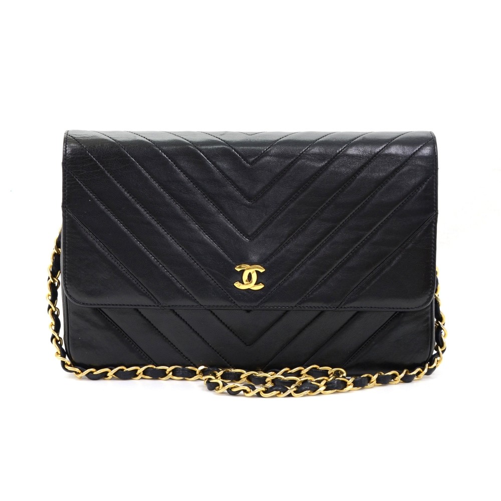 Chanel Chanel Black V-Quilted Leather Shoulder Flap Bag