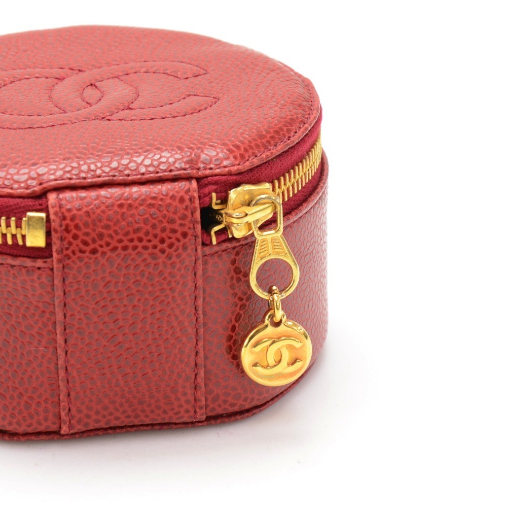 Chanel Jewelry Case Pouch Bag Red Caviar – AMORE Vintage Tokyo