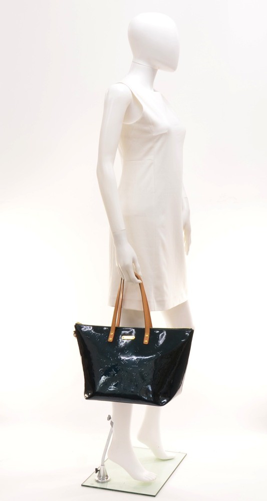 Louis Vuitton Bellevue Handbag 392166