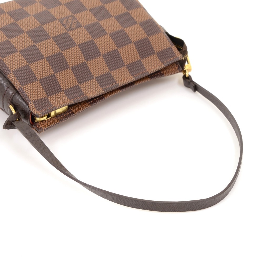Louis Vuitton Navona Damier Ebene Canvas Pochette Accessories Bag