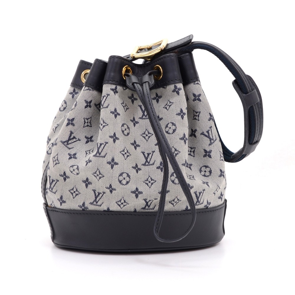 Louis Vuitton Noelie Drawstring Shoulder Bag - Farfetch