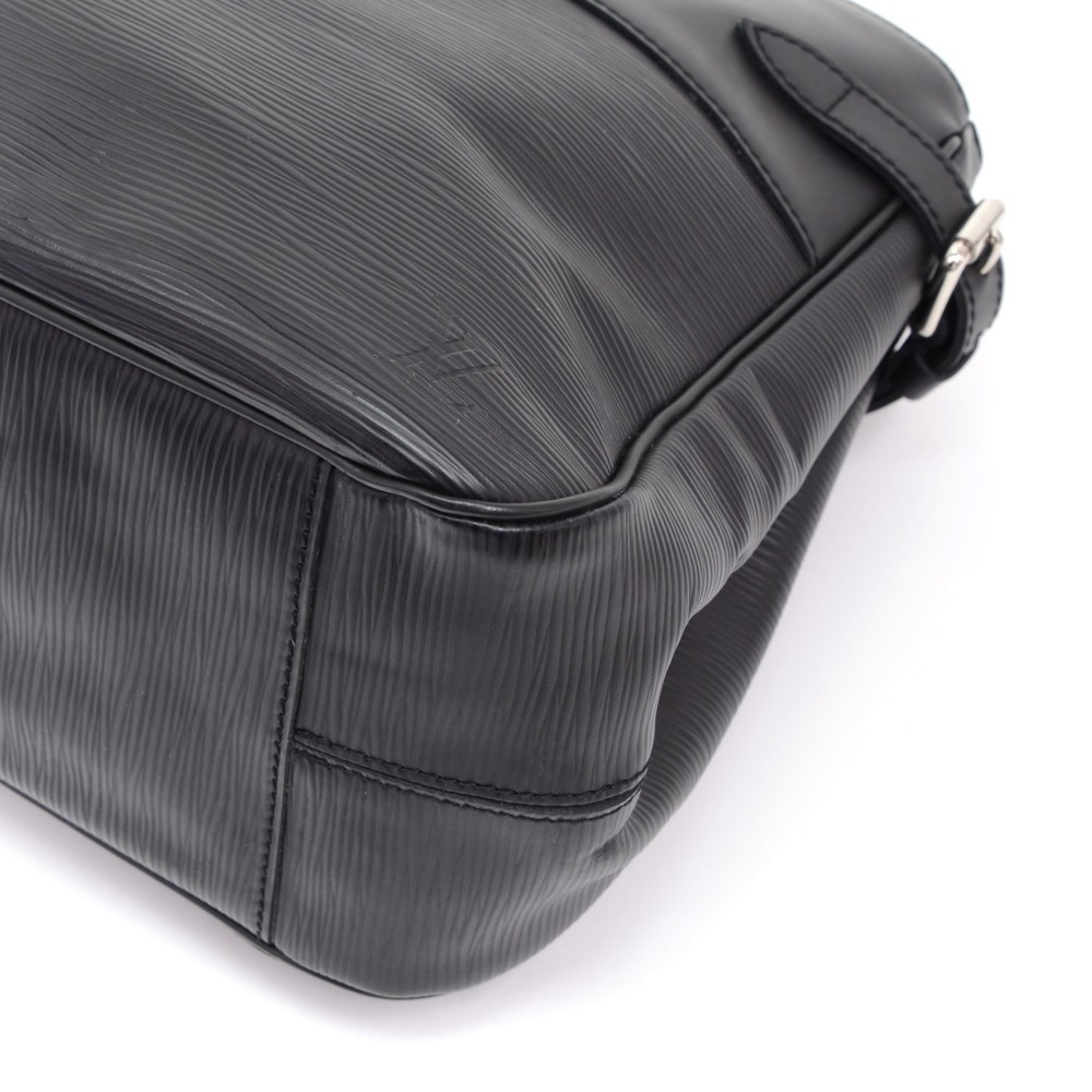 Authentic Louis Vuitton Epi Passy PM Hand Bag Purse Black M59262 LV 6520G