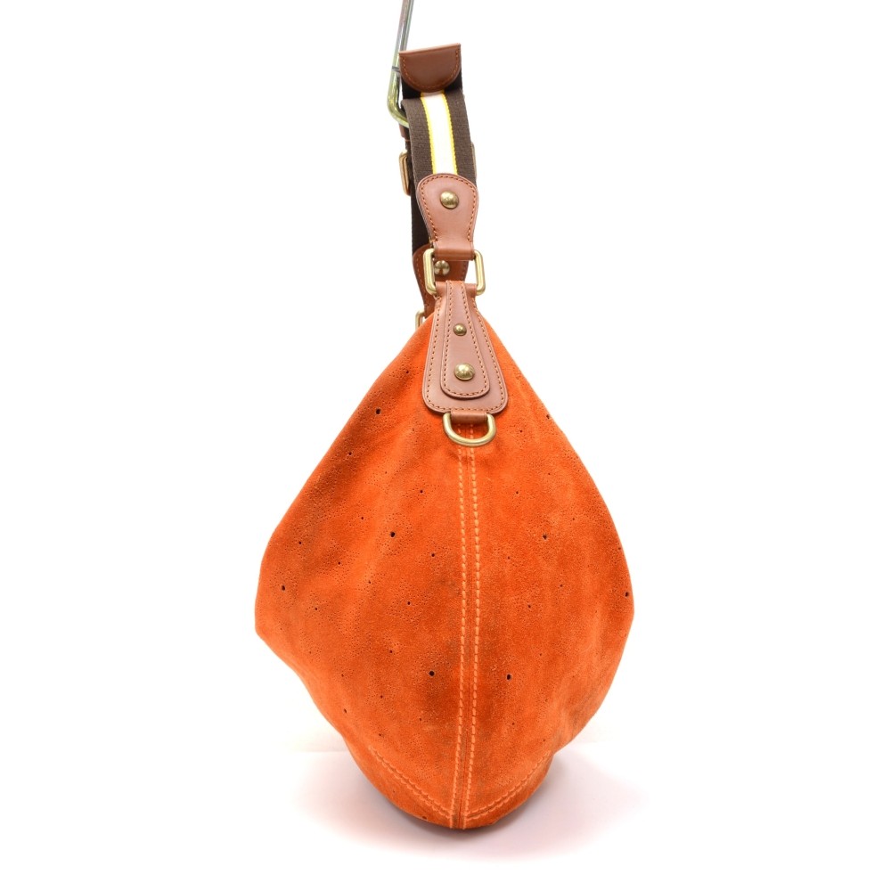 Onatah leather handbag Louis Vuitton Orange in Leather - 32756139