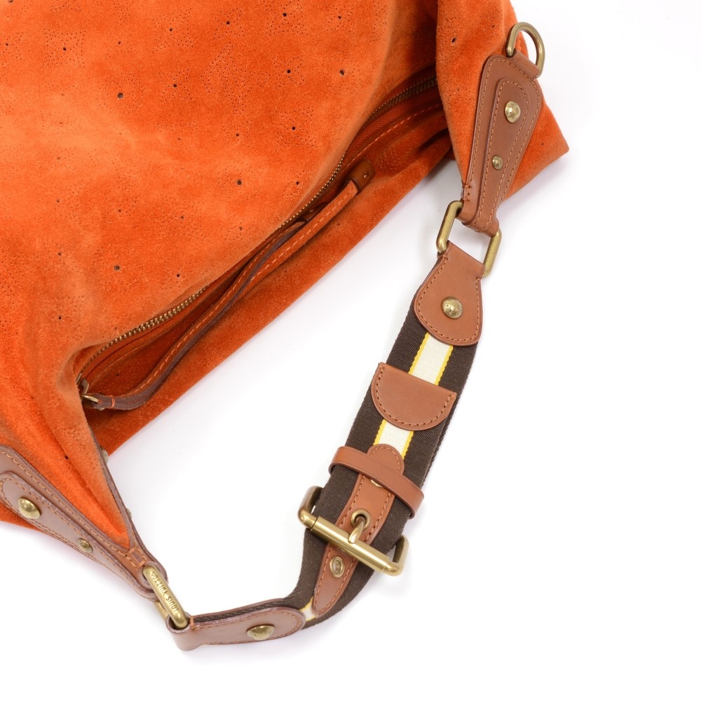 Onatah handbag Louis Vuitton Orange in Suede - 21480878