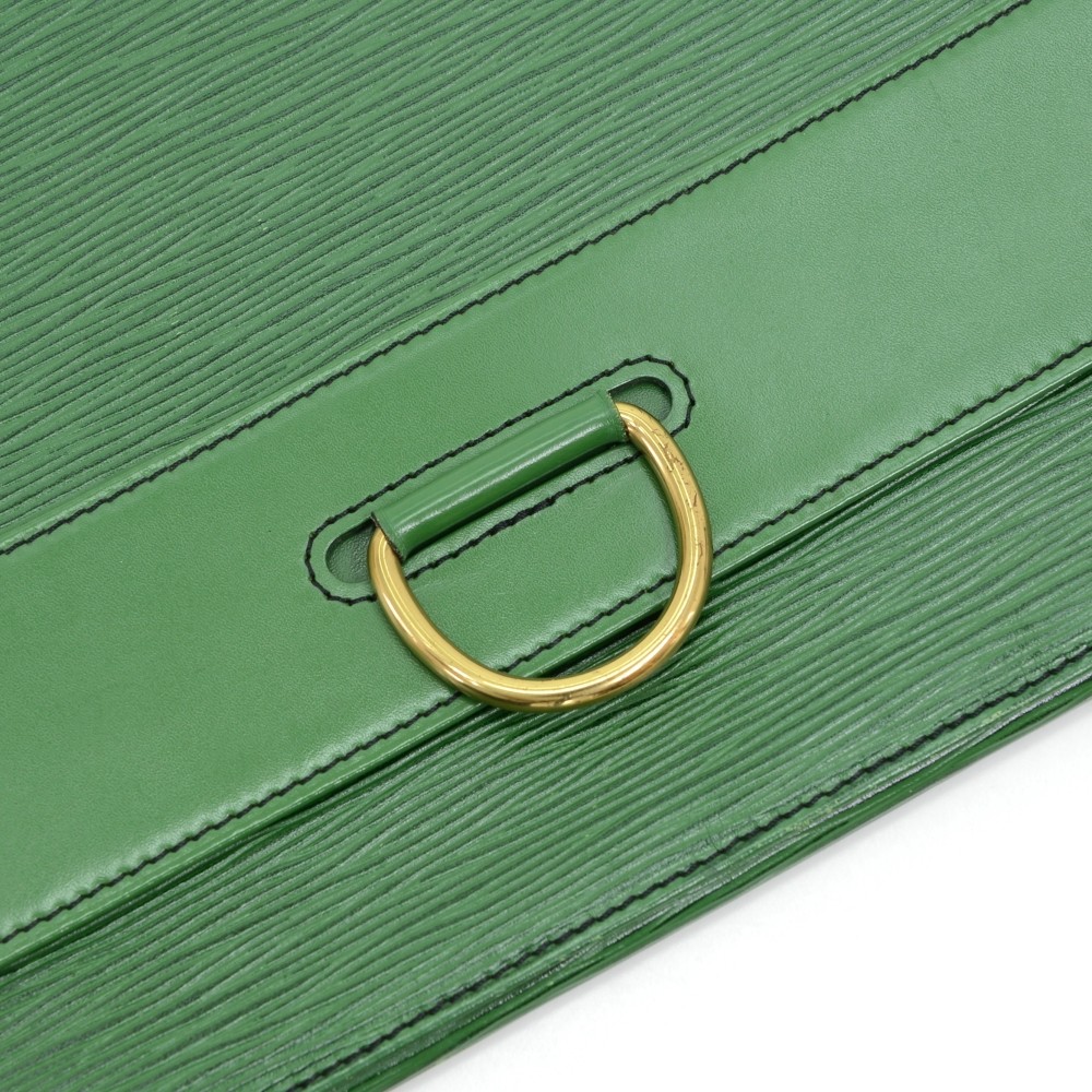 Double zip leather clutch bag Louis Vuitton Green in Leather - 24978909