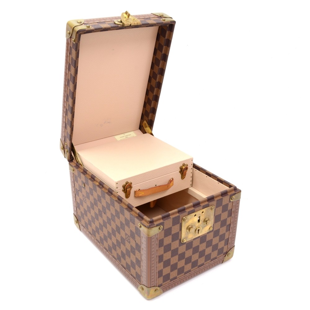 Louis Vuitton boite flacons damier 2020 model - Pinth Vintage Luggage