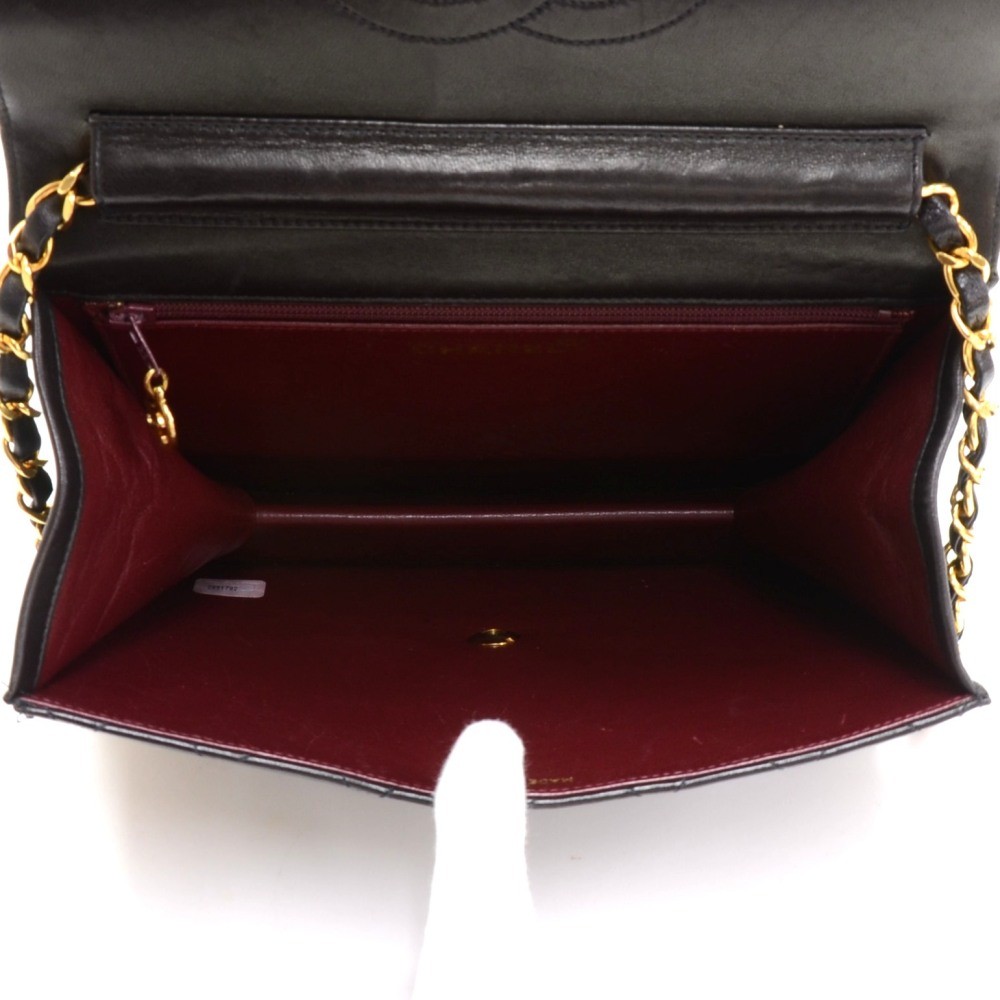 Chanel Vintage Chanel 9inch Black Quilted Leather Shoulder Flap Bag ...
