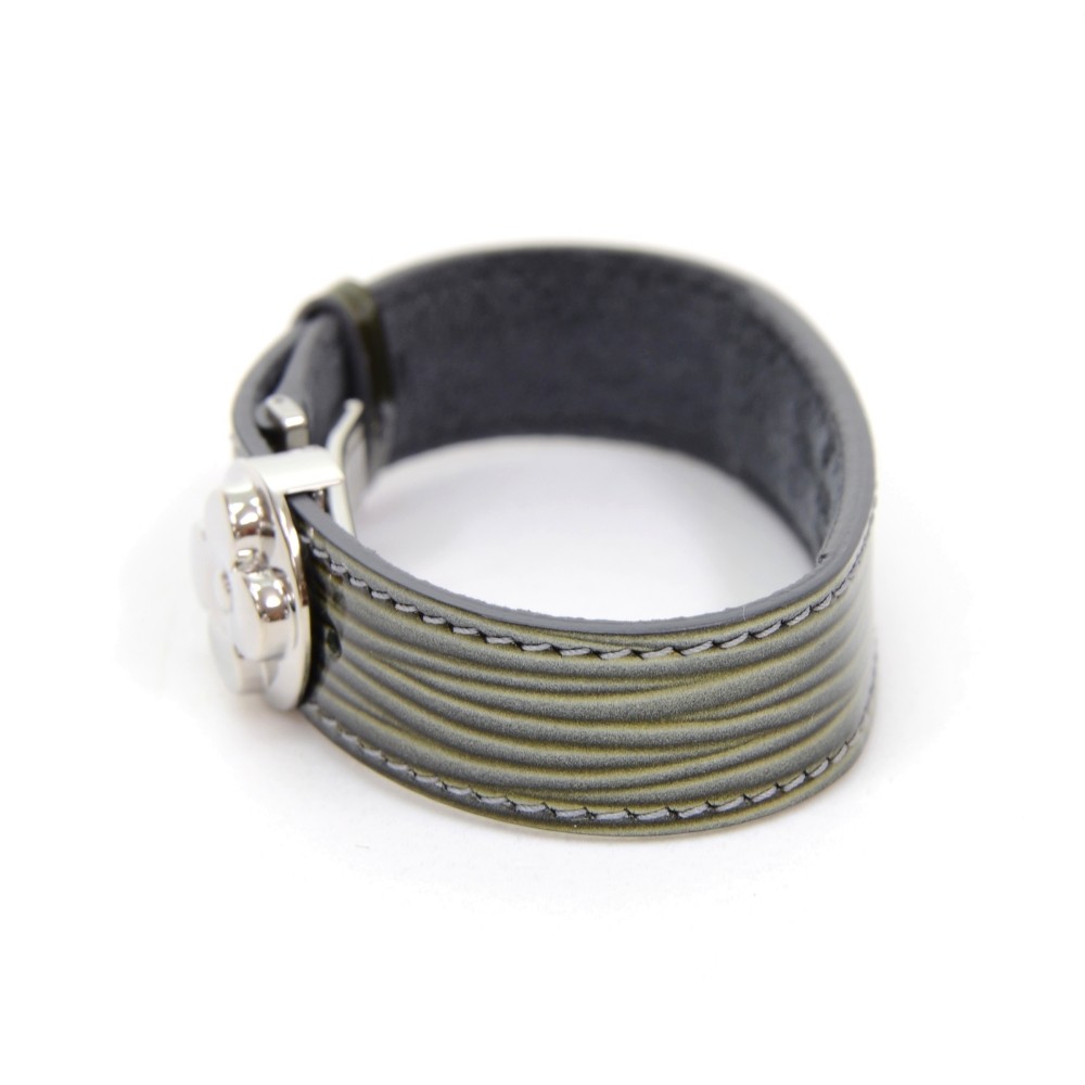 Bracelets Louis vuitton Verde de en Cuero - 29318023