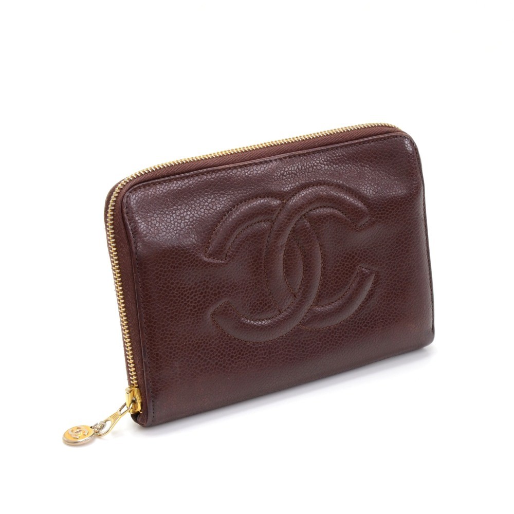 Chanel Vintage Chanel 7 inch Brown Caviar Leather Zipper Wallet
