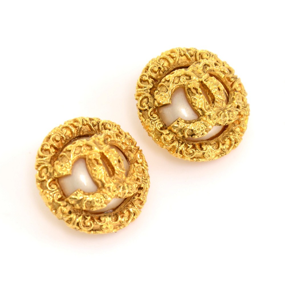Chanel CHANEL Round Earring Gold EIT0033P0933 – NUIR VINTAGE