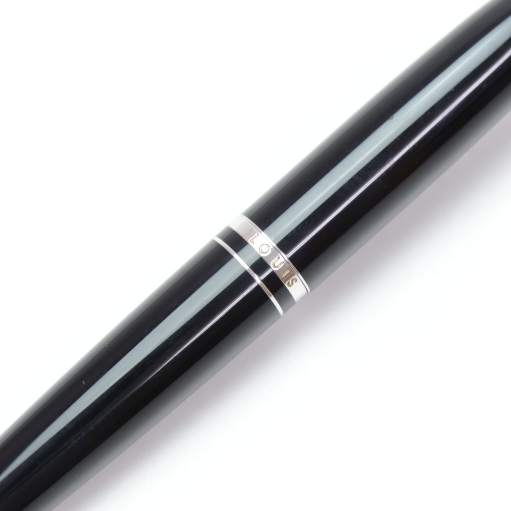 Louis Vuitton Doc laque Silver Tone x Black Ball Point Pen at 1stDibs