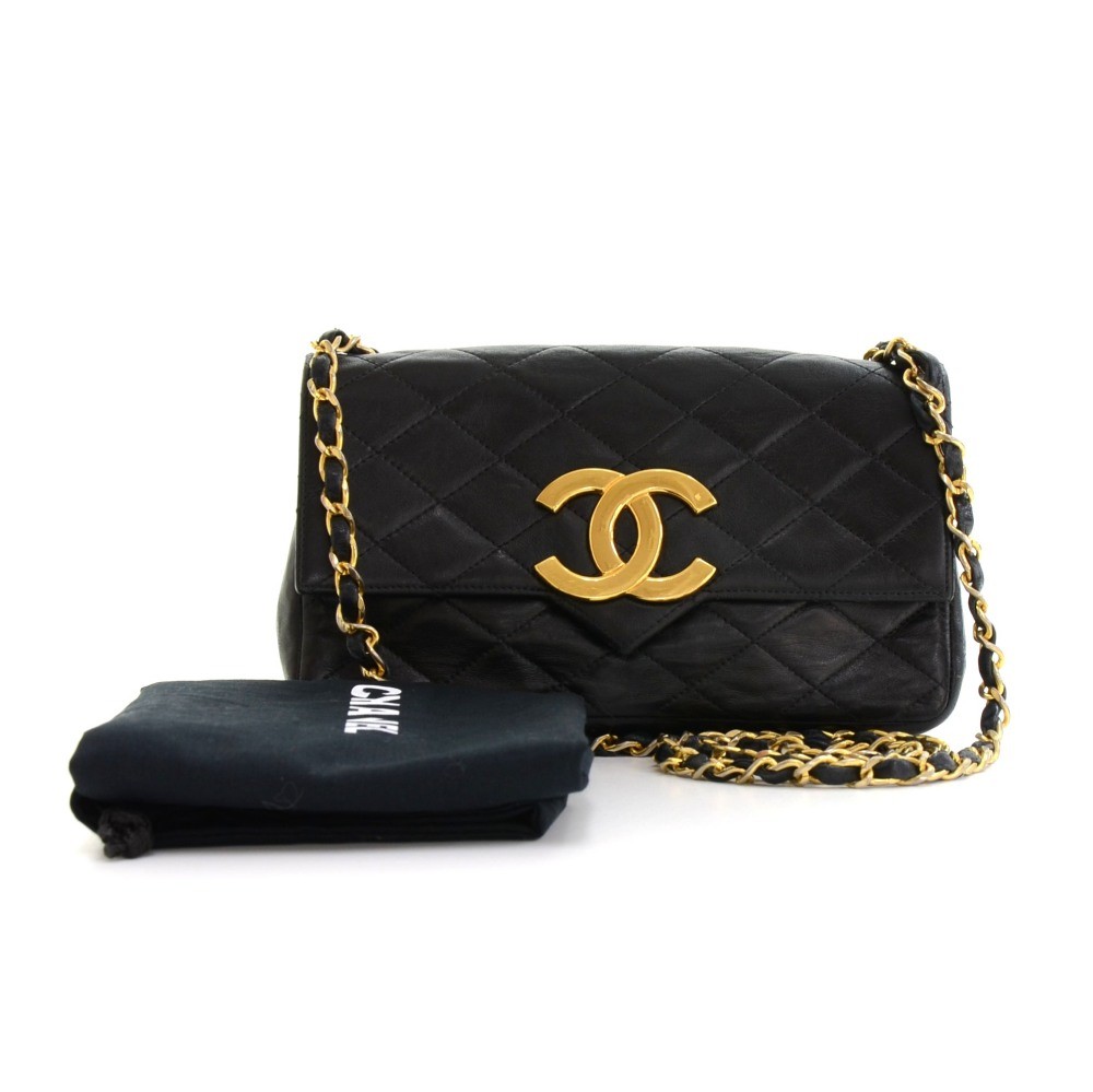 Authentic Chanel Vintage 24K Tri Fold Leather Wallet, Luxury, Bags &  Wallets on Carousell