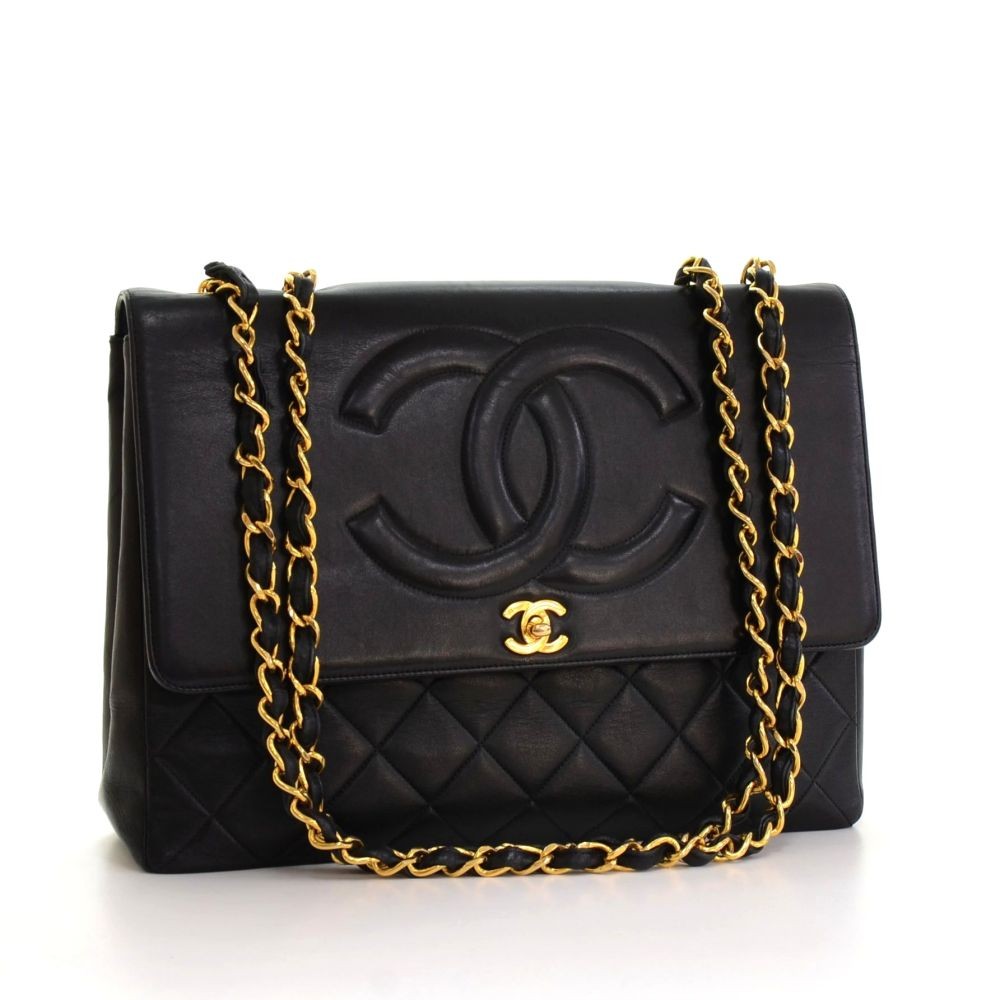 Chanel Vintage Chanel 13 Signature CC Maxi Jumbo Black Quilted