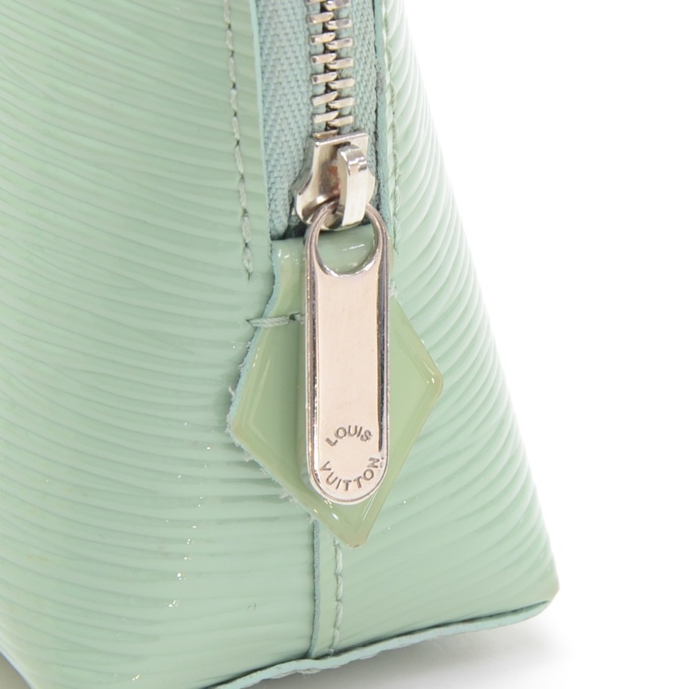 LOUIS VUITTON EPI SMALL GREEN CLUTCH BAG – Ubeauty fashion.com