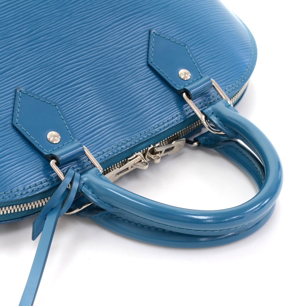 Alma patent leather handbag Louis Vuitton Blue in Patent leather - 25513081