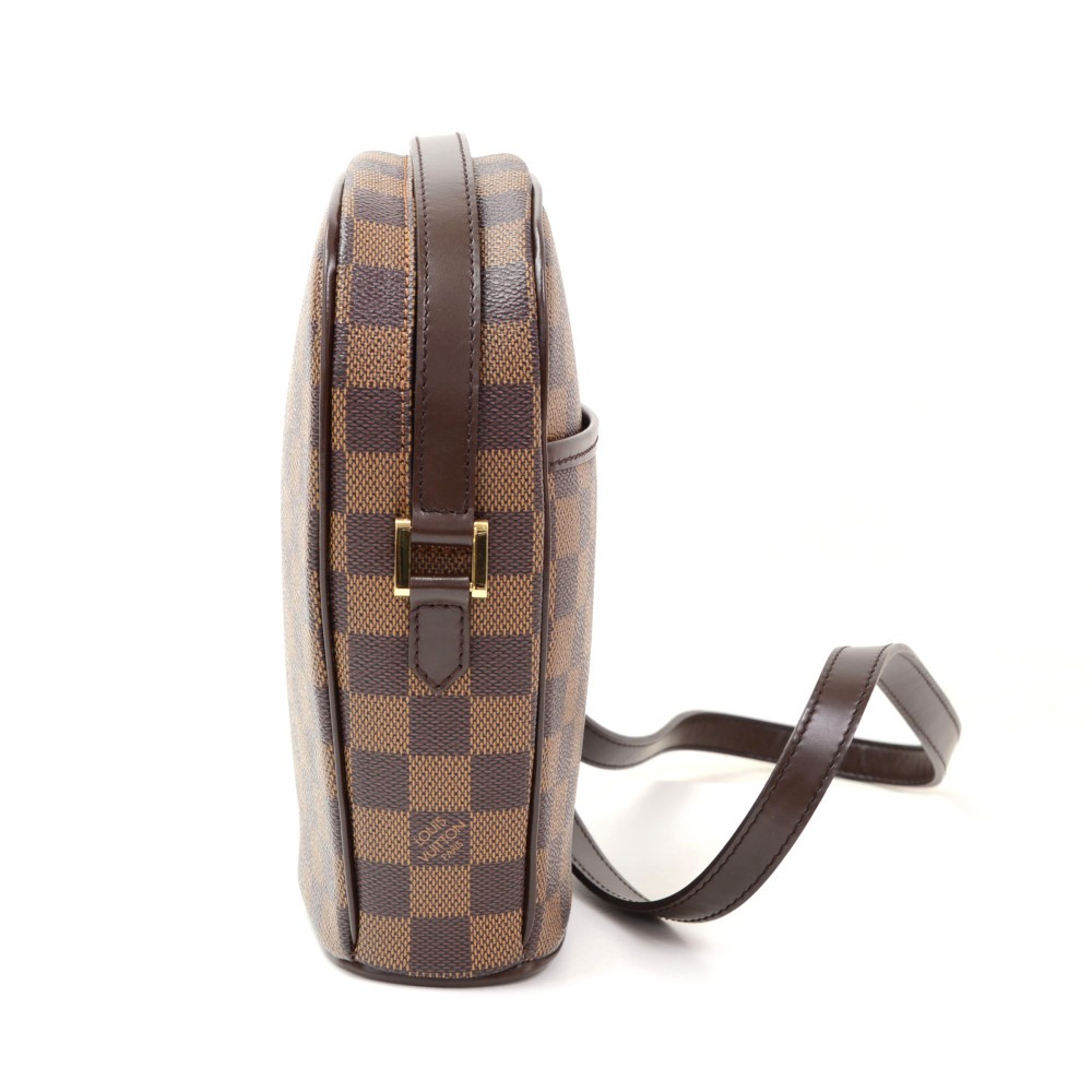 Sold at Auction: Louis Vuitton, Louis Vuitton LV Damier Ebene Ipanema  Shoulder Bag