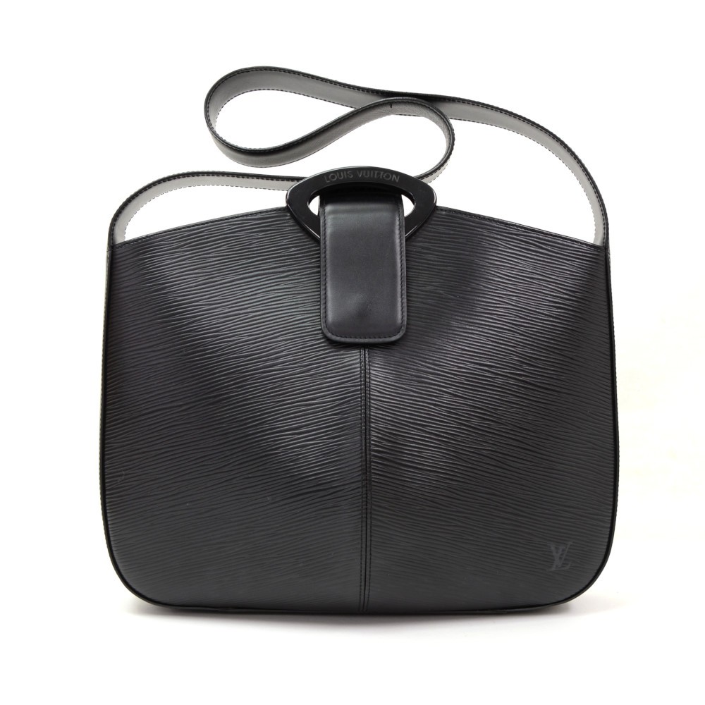 RvceShops Revival, Black Louis Vuitton Epi Reverie Shoulder Bag