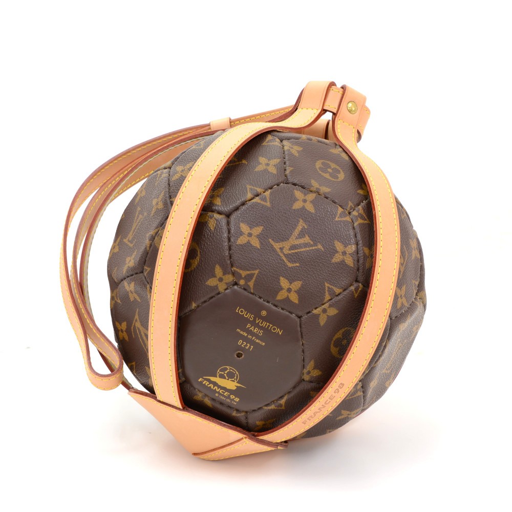  Louis Vuitton, Pre-Loved Monogram Canvas World Cup Soccer Ball,  Brown : Luxury Stores