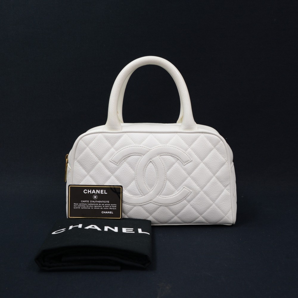  CHANEL A20996 Matelasse CC Coco Mark Mini Boston Bag Handbag  Caviar Skin Women's Used, white : Clothing, Shoes & Jewelry