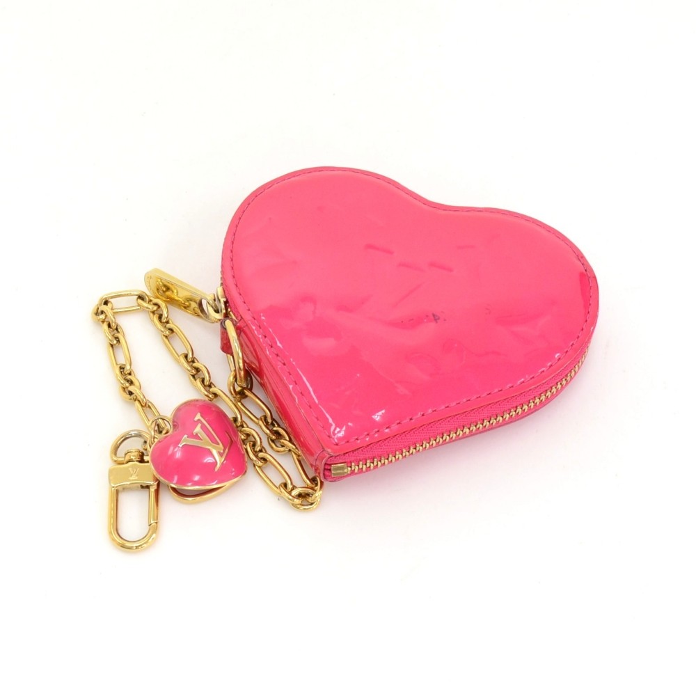Auth Louis Vuitton Pink Heart Shape Key Pouch VERNIS Leather