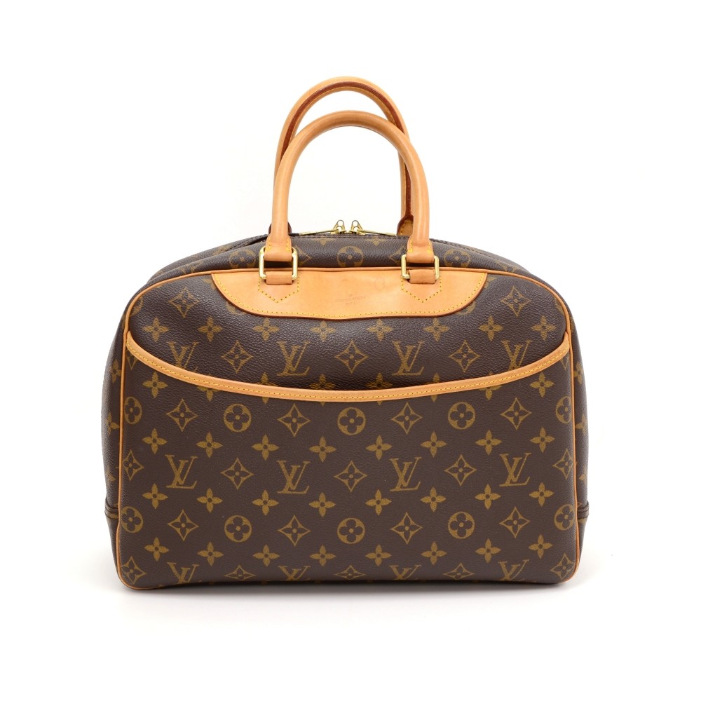 Louis Vuitton, A Monogram 'Deauville' Bag. - Bukowskis