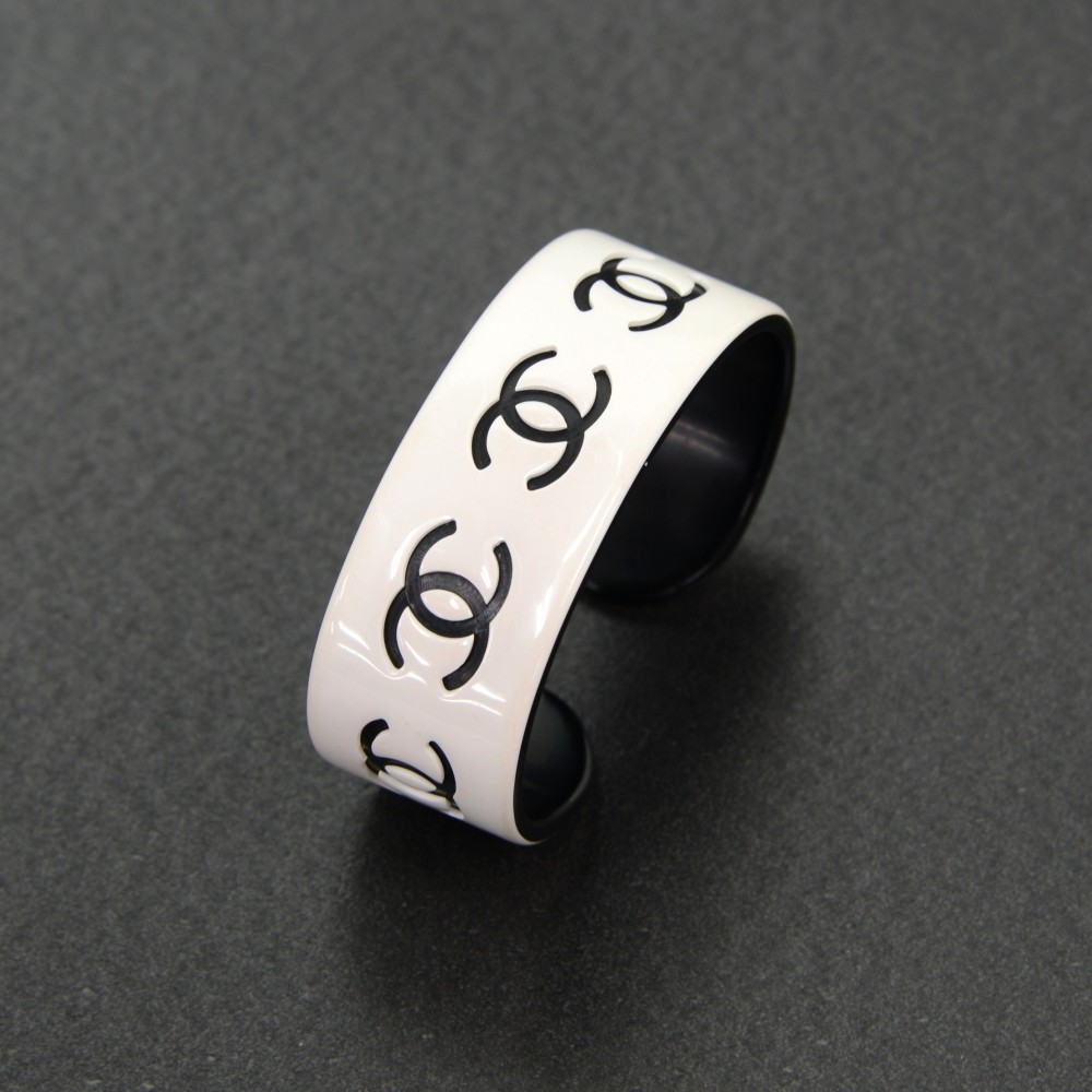 Chanel Chanel Black CC Logo x White Plastic Open Bangle