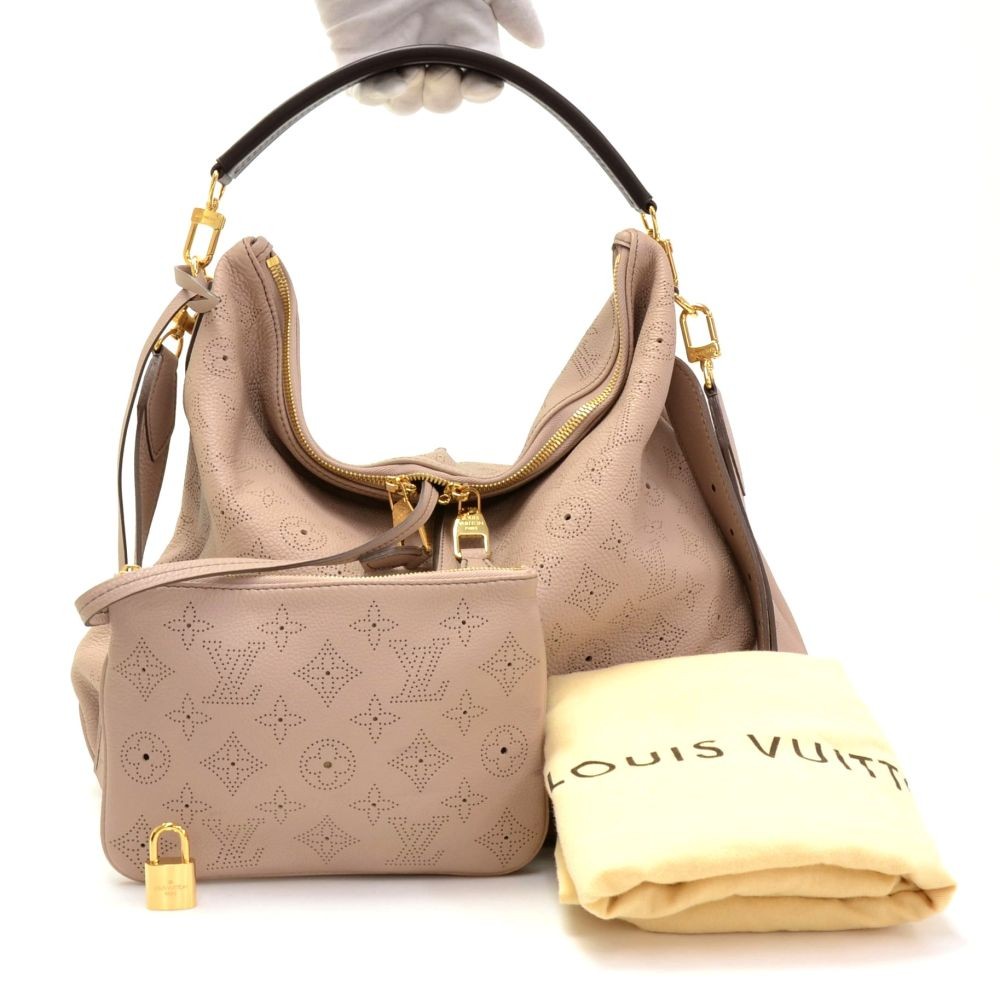 LOUIS VUITTON Ombre taupe Mahina leather SELENE MM Shoulder Bag For Sale at  1stDibs