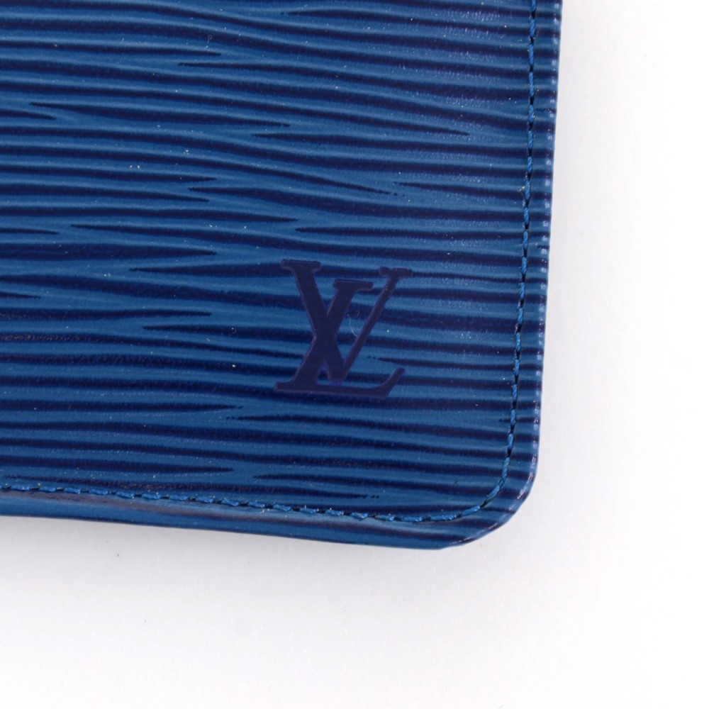 Louis Vuitton Louis Vuitton Blue Epi Leather Pochette Cles Coin Key