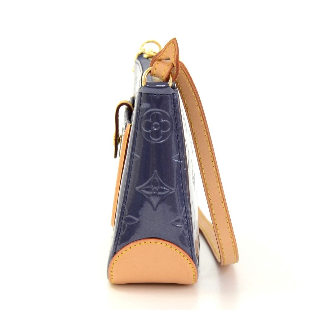 Louis Vuitton Blue Vernis Ana Leather Patent leather ref.200054 - Joli  Closet