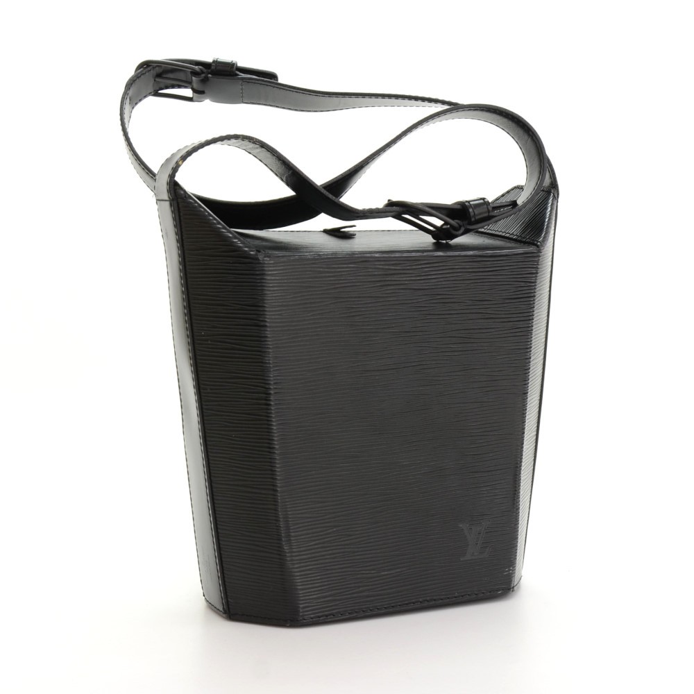 Louis Vuitton Sac Seau M80161 Black Epi Shoulder Bag 11549