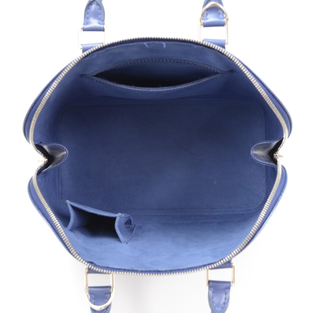 Noé leather handbag Louis Vuitton Blue in Leather - 35931565