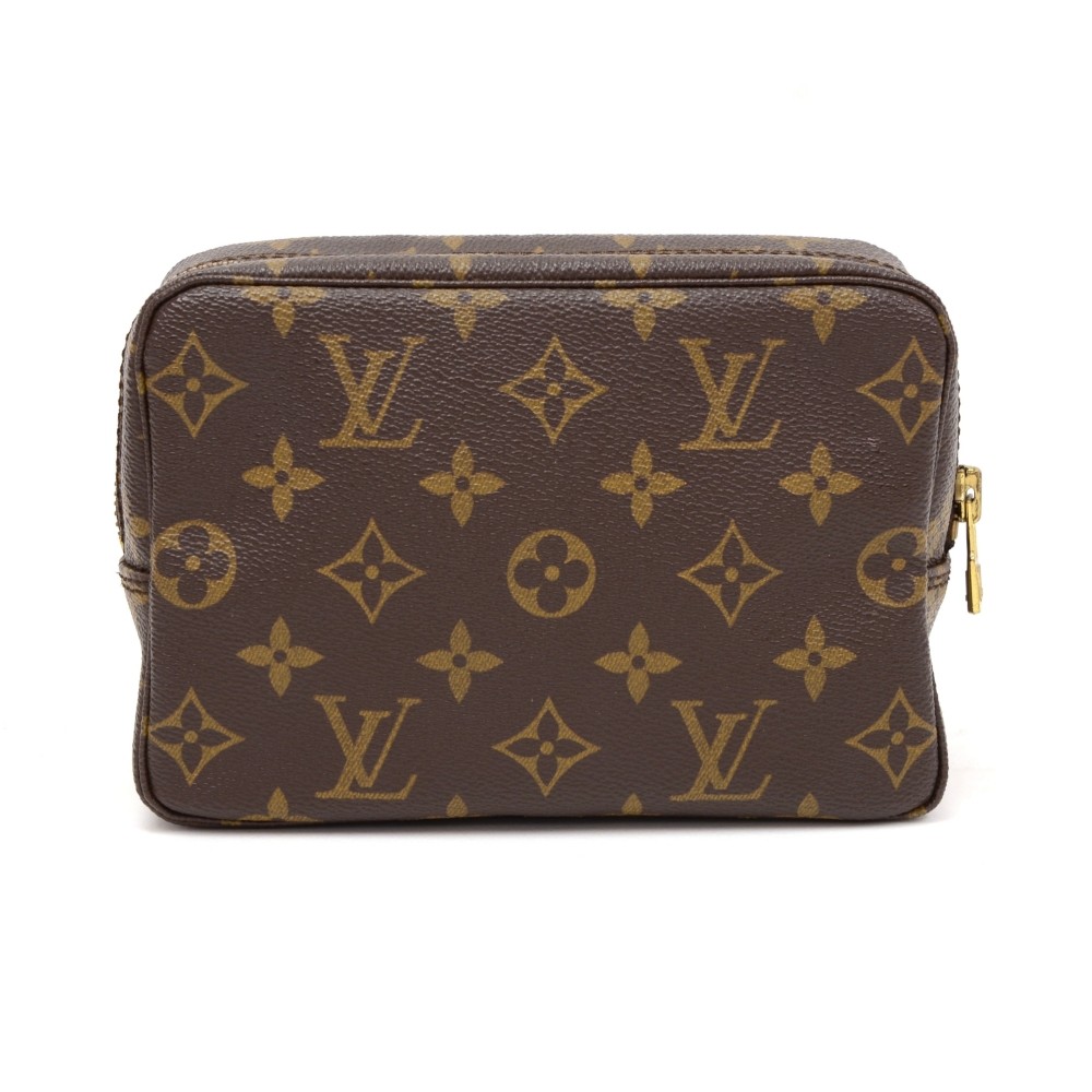 Louis Vuitton Trousse 18 - LVLENKA Luxury Consignment