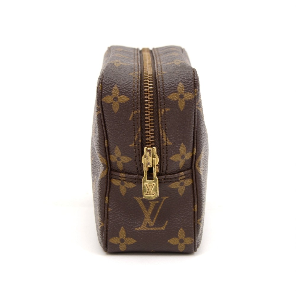 Louis Vuitton Monogram Trousse Toilette 18 Cosmetic Pouch Accessories  Clutch Bag