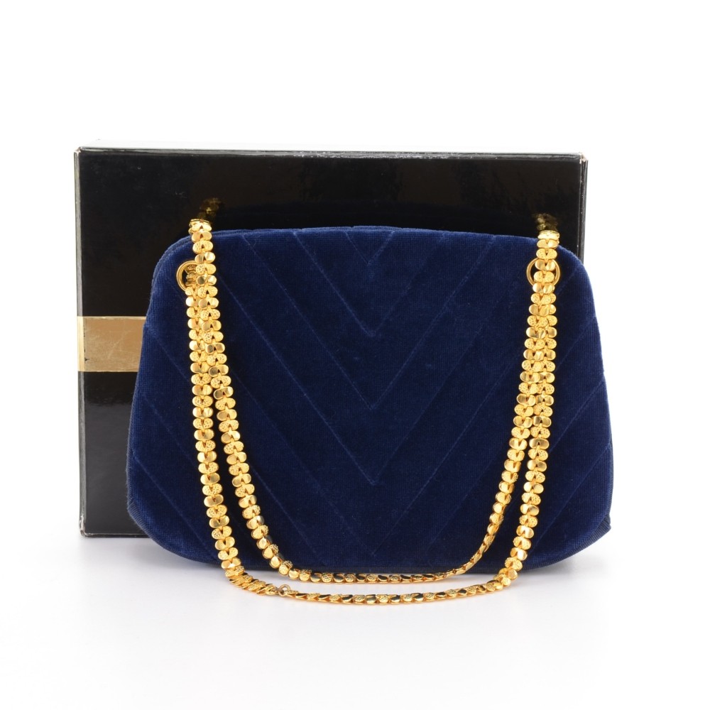 Chanel Navy Blue Quilted Velvet Round Clutch with Chain Gold Hardware, 2020 (Like New), Womens Handbag