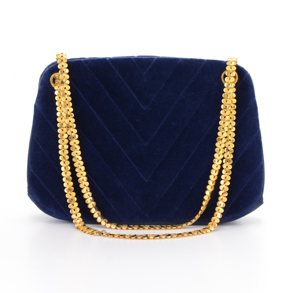 Chanel Navy Blue Quilted Velvet Round Clutch with Chain Gold Hardware, 2020 (Like New), Womens Handbag