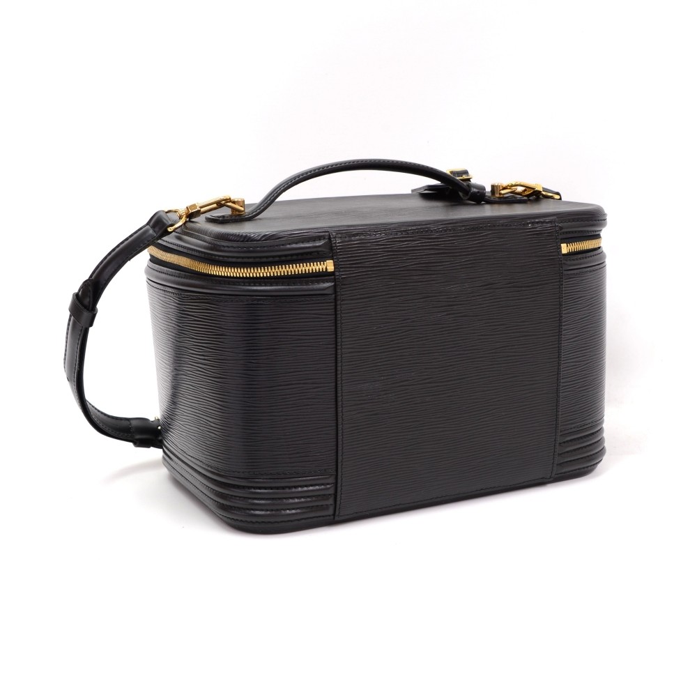 Louis Vuitton Black Epi Leather Briefcase – Vintage by Misty